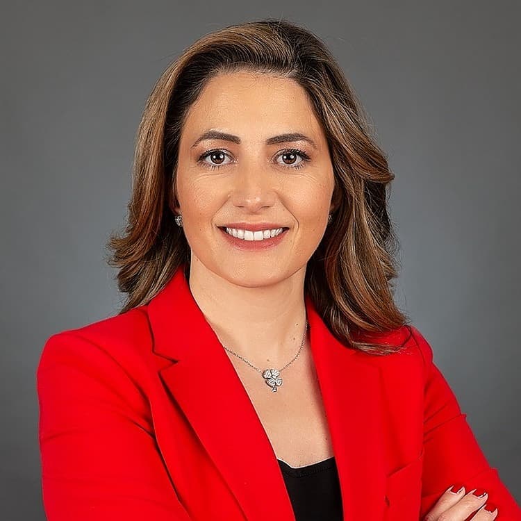 YasiBaiani
