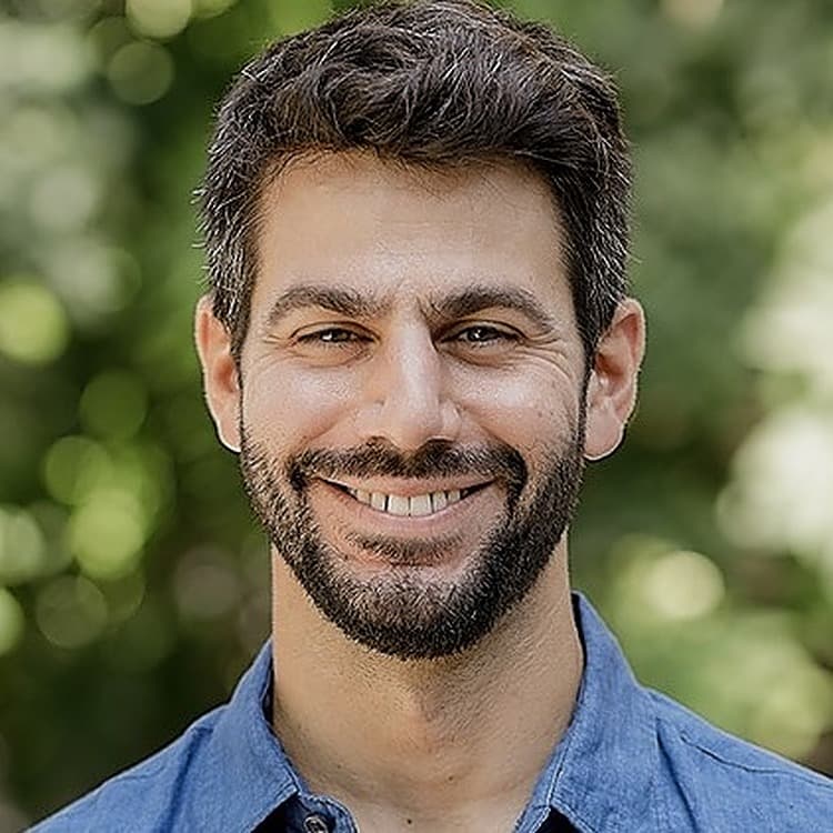 Tal Raviv